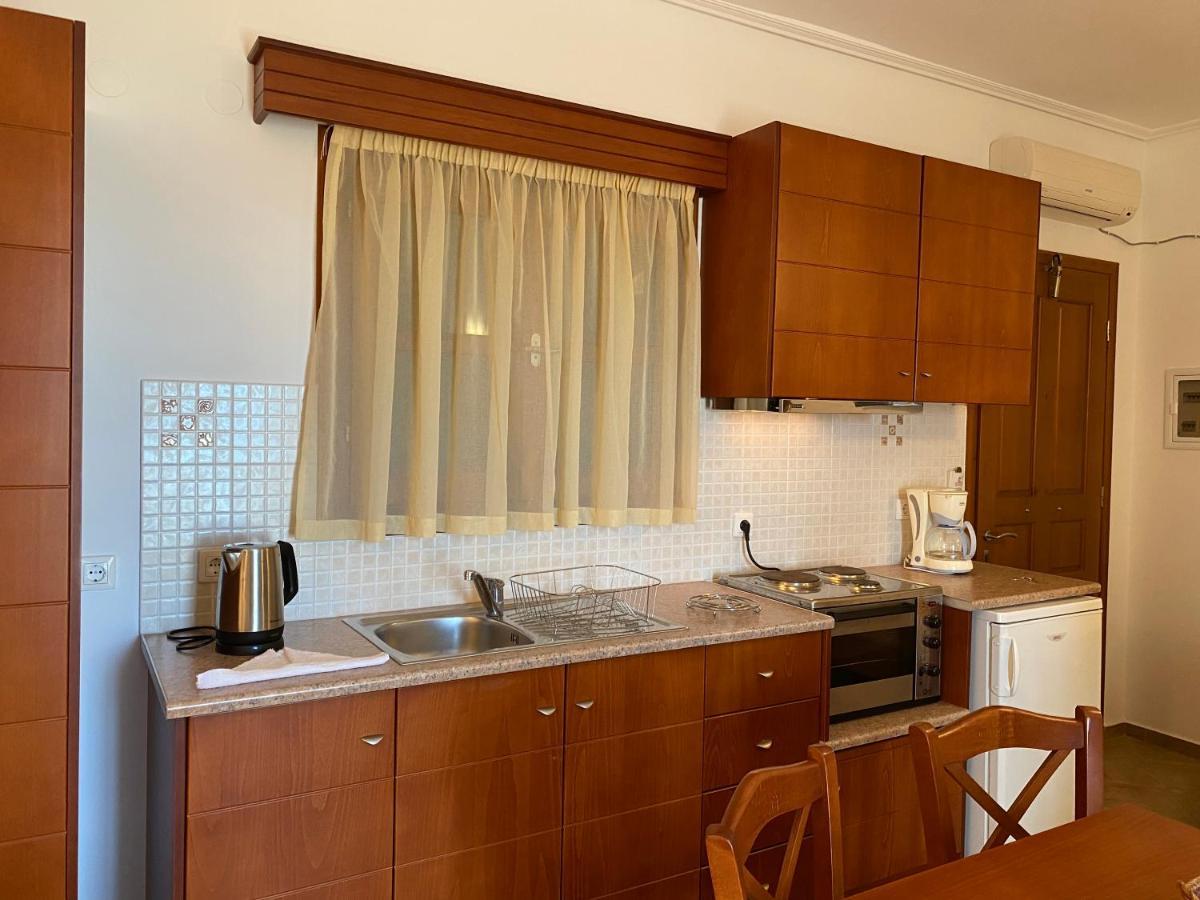 Thalina Hotel Marathokampos Bagian luar foto