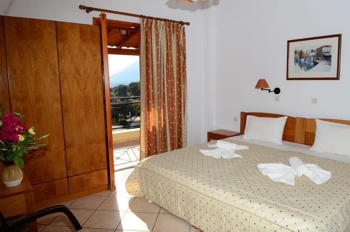 Thalina Hotel Marathokampos Bagian luar foto
